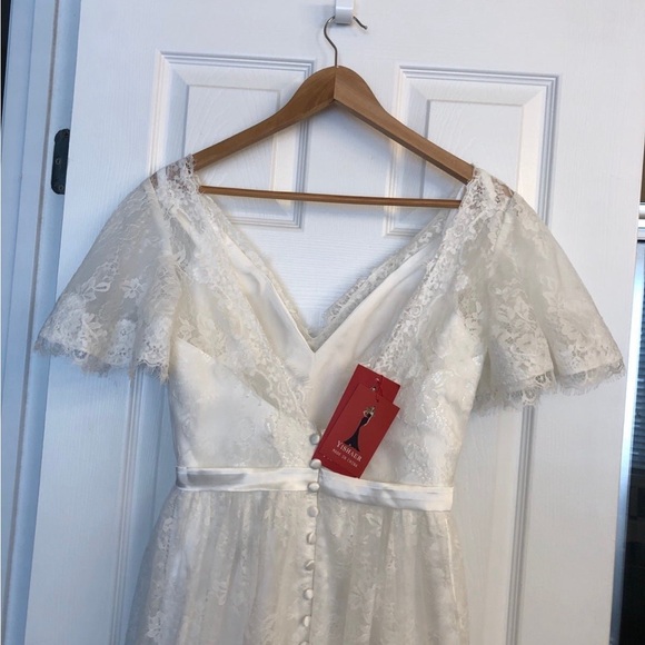 Lace wedding dress short sleeve - Picture 4 of 6